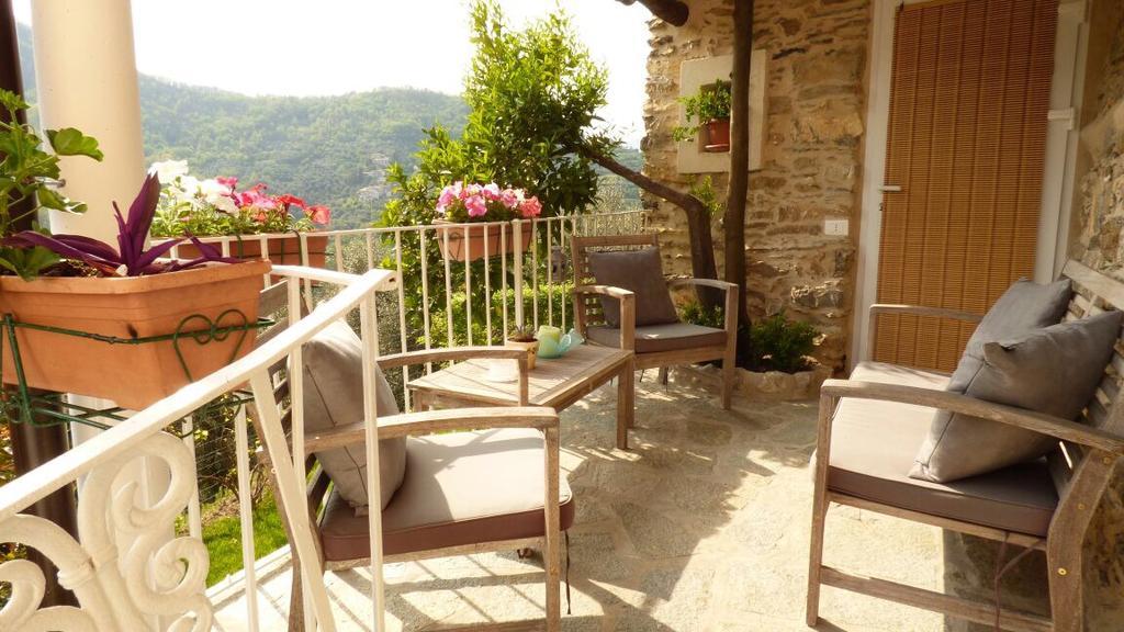 Casa Vacanze Sole Borghetto d'Arroscia Exteriör bild